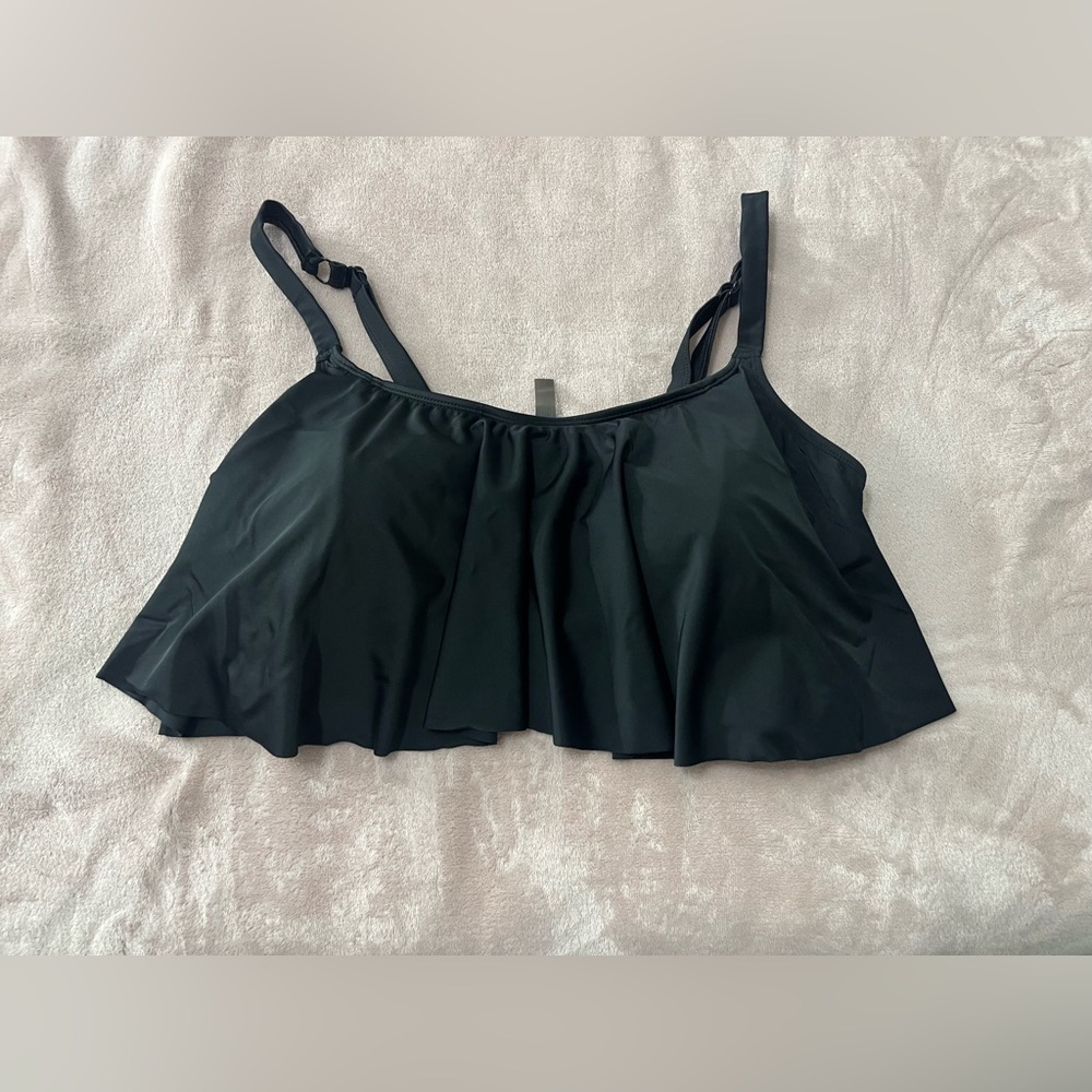 Torrid wireless straight flounce bikini top